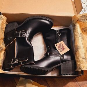 Harley Davidson motorcycle boots